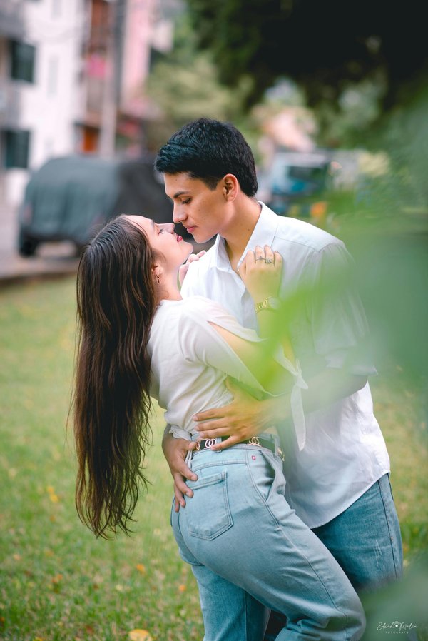 Les meilleurs spots pour des rencontres amoureuses à Grenoble